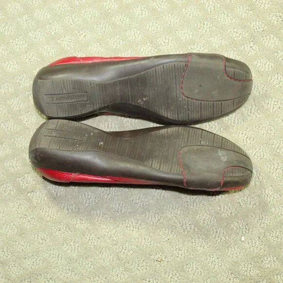 Naturalizer Red Women's Flats - Picture 6 of 6
